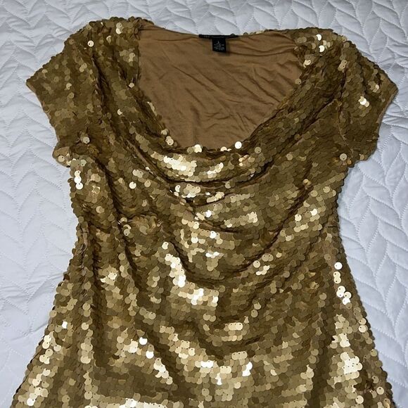 Inc gold sequined top! New - Picture 11 of 11